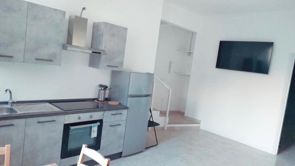 Milan New Apartment Near To De Metro Kültér fotó