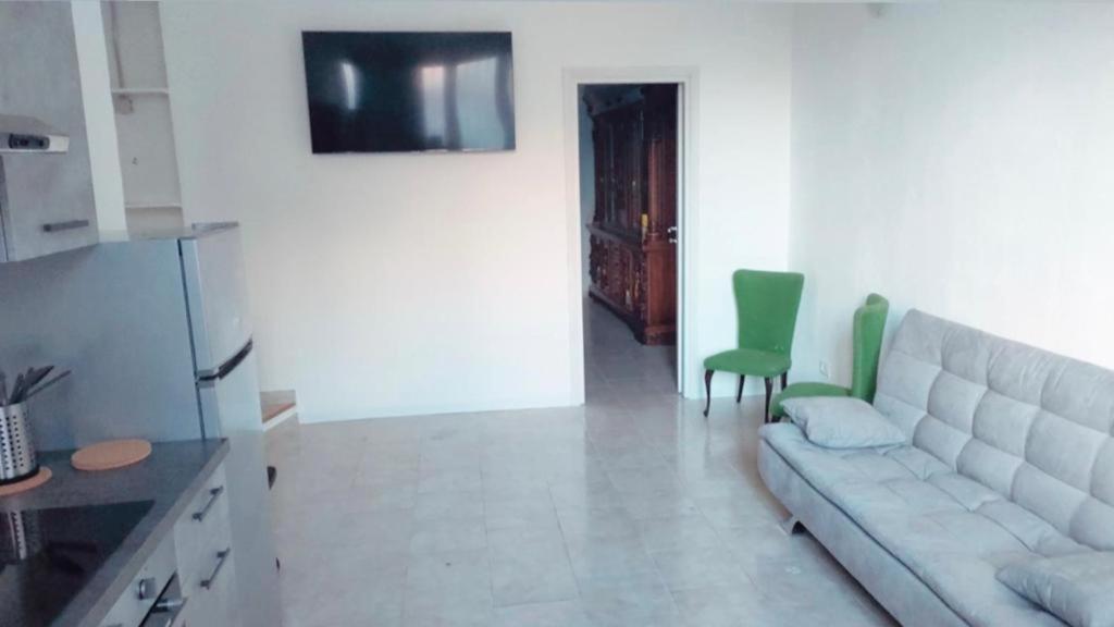 Milan New Apartment Near To De Metro Kültér fotó